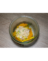 Chair de tourteau, avocat et pamplemousse grillé