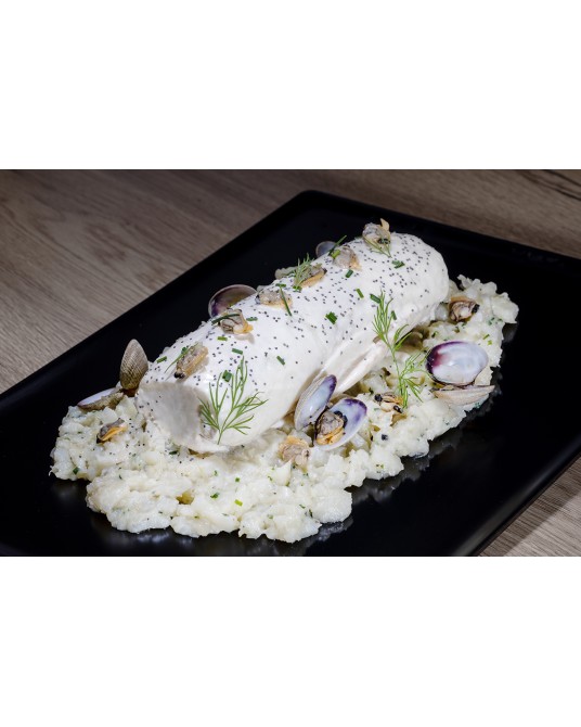 Turbot poché safrané et ses accompagnements